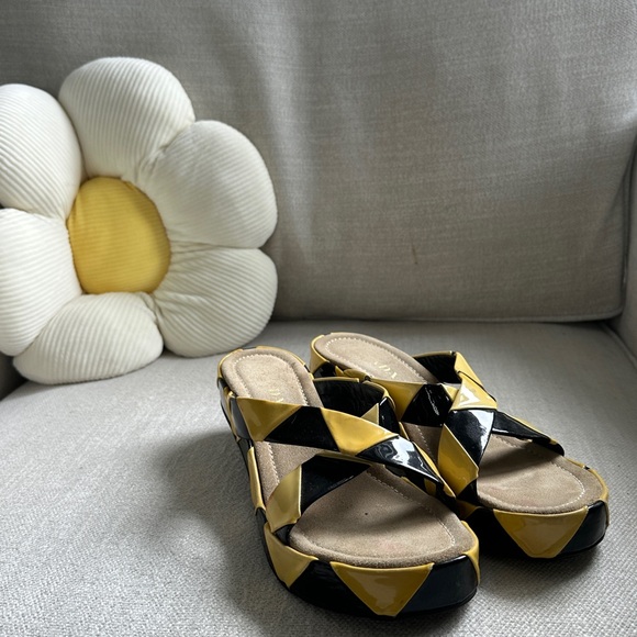 Prada Geo Shoes Vintage - Picture 3 of 4